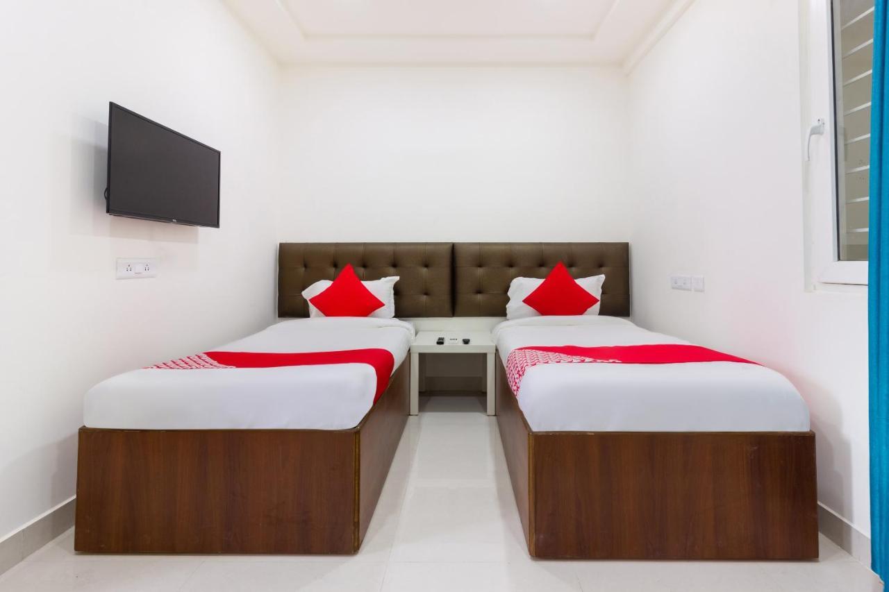Super Hotel O Qualia Inn Kondapur Near Botanical Garden Hyderabad Esterno foto